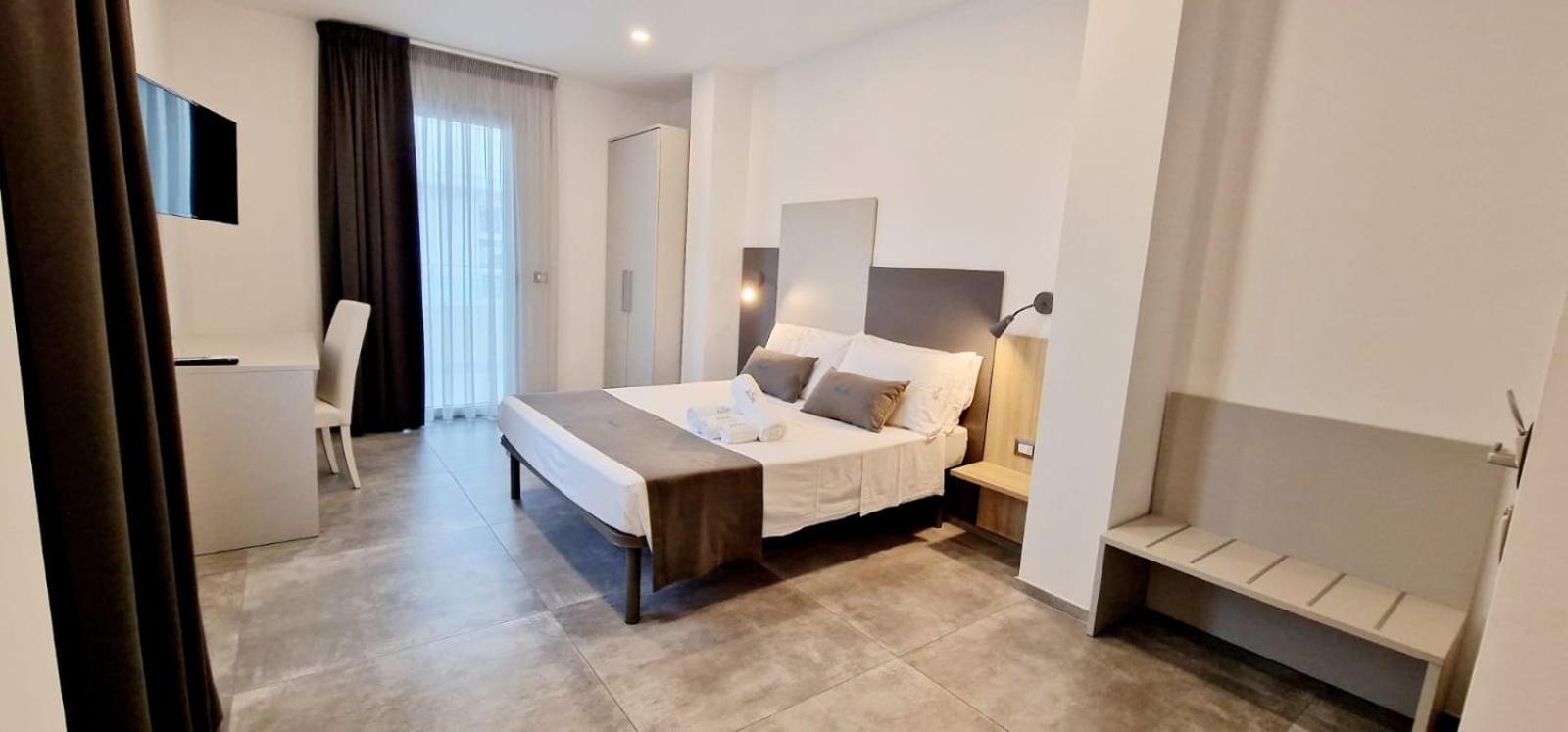 Marebed Hotel Porto Cesareo Bagian luar foto