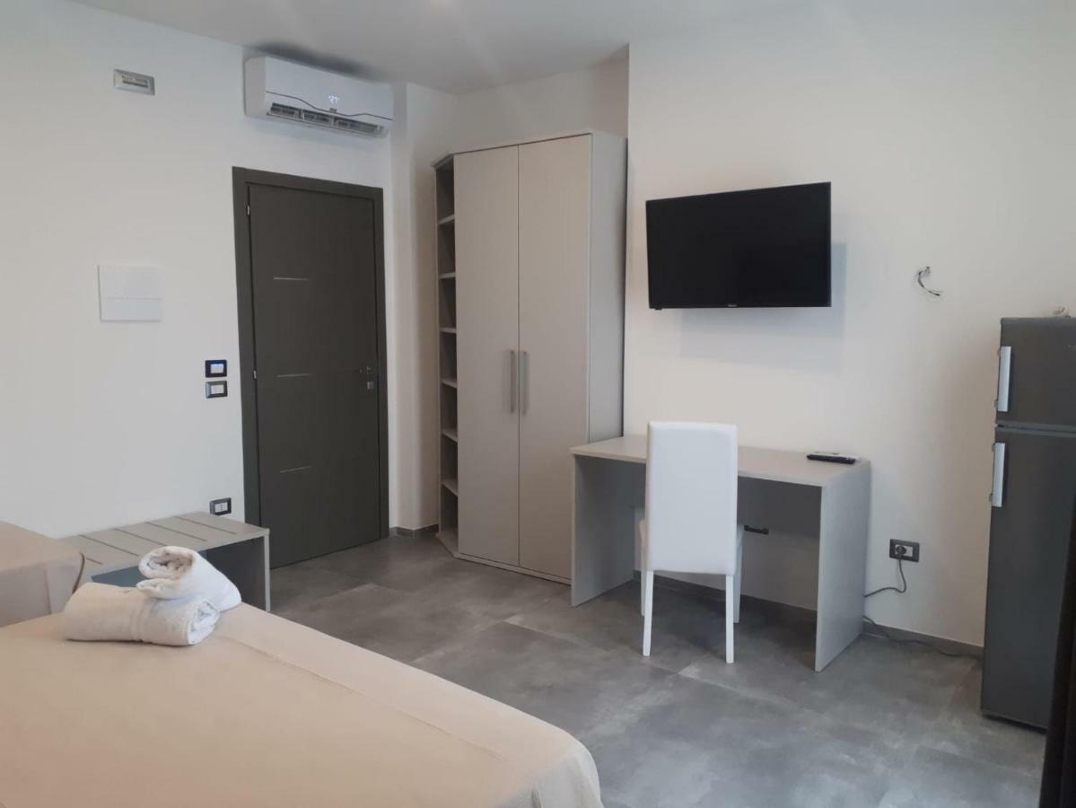 Marebed Hotel Porto Cesareo Bagian luar foto